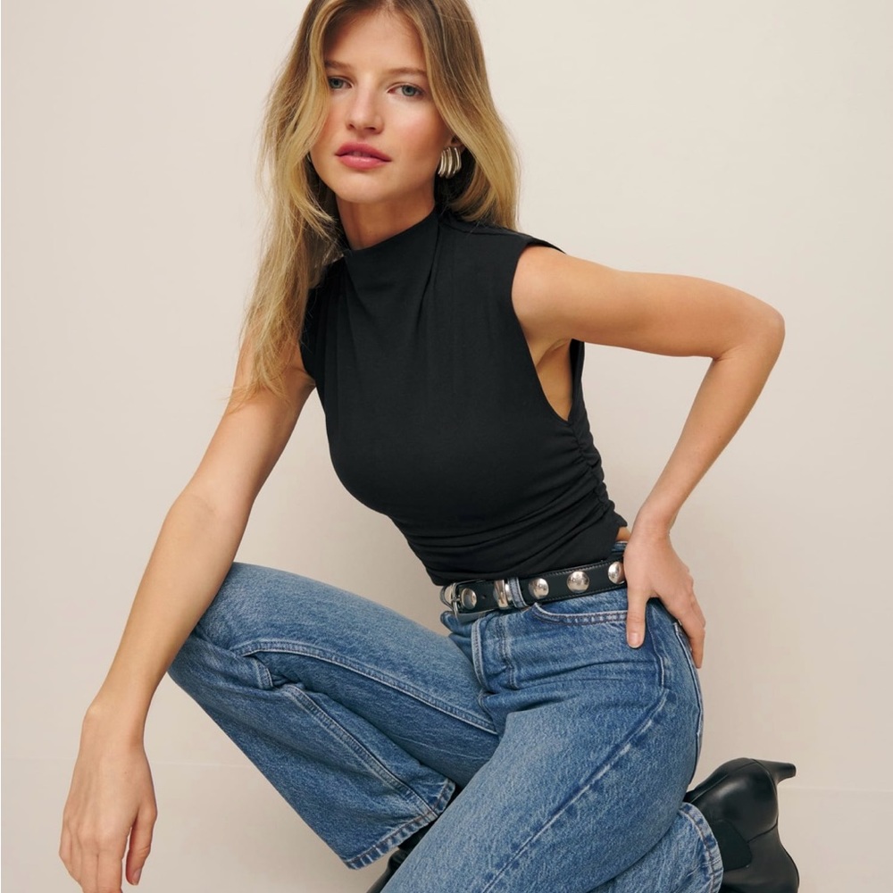 Reformation black top